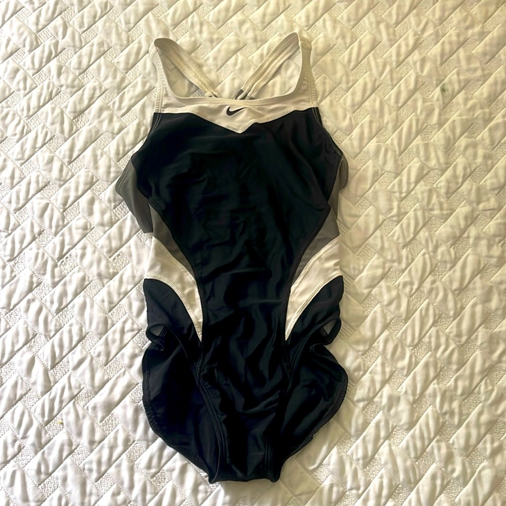 Women’s Nike Swim Swimsuit One Piece Size S